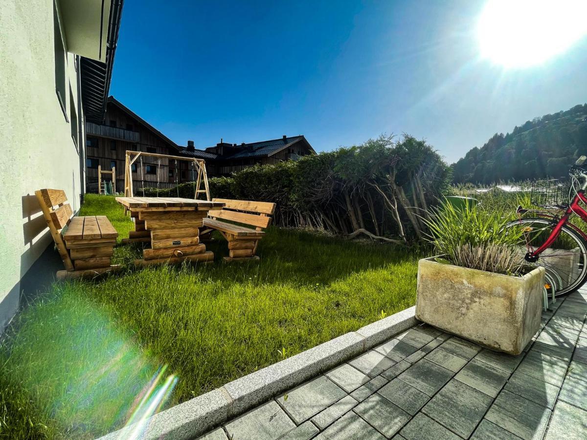 Tevini Boutique Suites By We Rent Zell am See Exterior foto